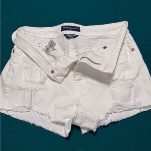 Aeropostale White Distressed Shorts Size 8